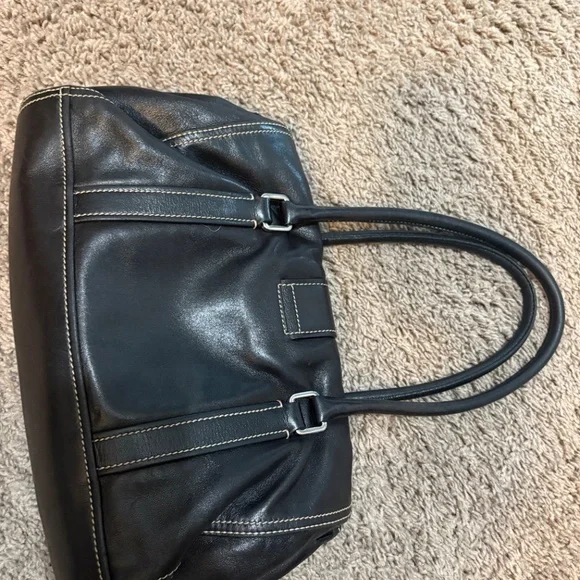 Authentic Prada Purse - Picture 2 of 9